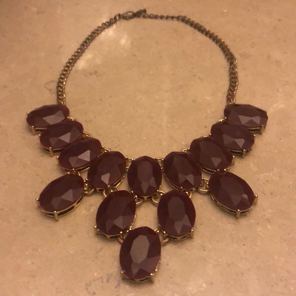 Maroon and golden necklace 😍